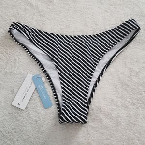 Cupshe Black & White Stripes Bikini Bottoms